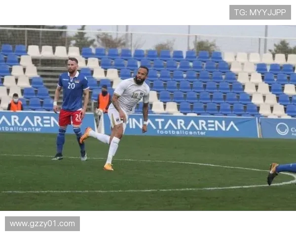 查切阿凌空射门险些破门 毛里求斯与喀麦隆互交白卷